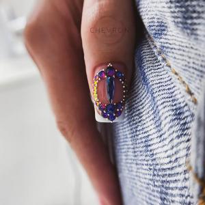 CHEVRON - профессиональные лаки и гели для ногтей - официальный магазин мастеров маникюра, также в продаже аксессуары для ногтей