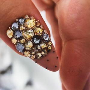 CHEVRON - профессиональные лаки и гели для ногтей - официальный магазин мастеров маникюра, также в продаже аксессуары для ногтей